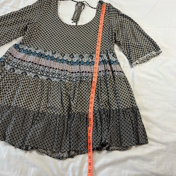 Umgee Women's Medium Patchwork Mini Dress with Open Back Bell Sleeves - Picture 2 of 6